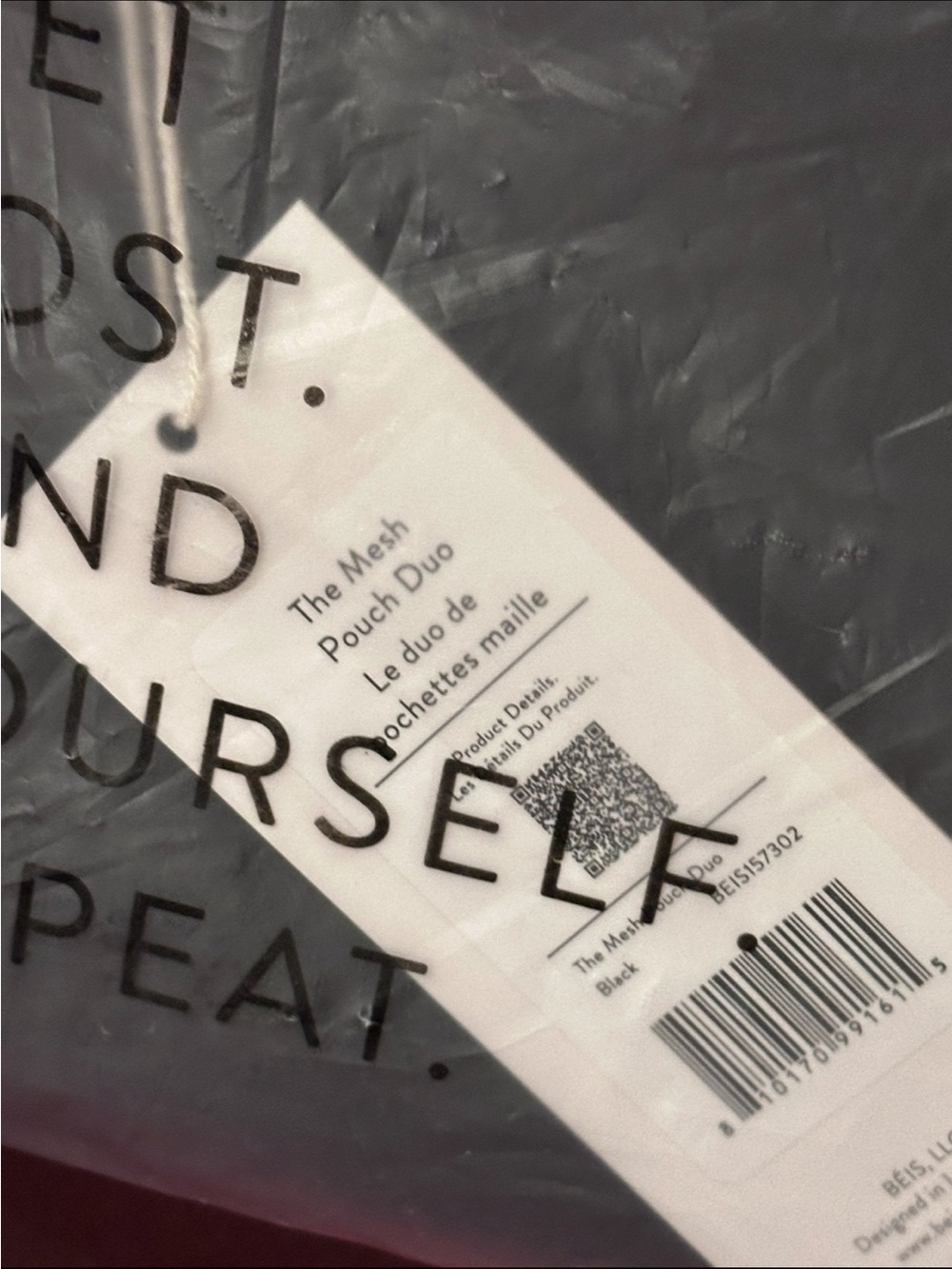 BÉIS x Lonely Ghost The Cosmetic Case in Text Me Red — Limited Edition - Picture 2 of 5